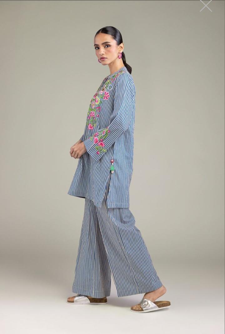 KHADDI Embroidered | Cambric Blue Floral Kurta Pants